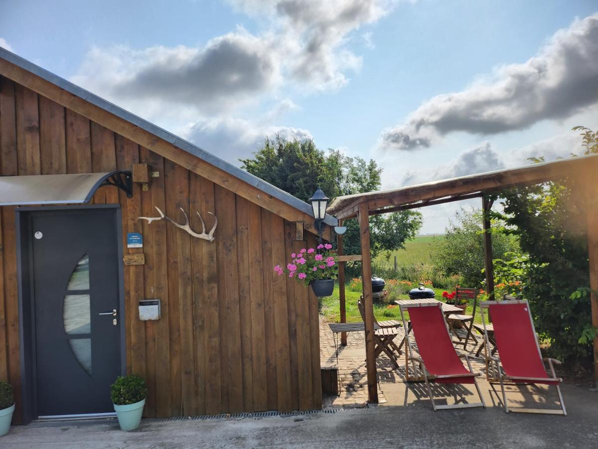 Le Chalet De La Ferme Du Tertre Villers-au-Tertre Kültér fotó